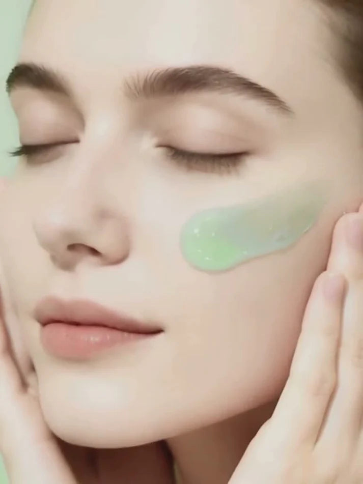 ESTELIN Aloe Vera Cream | كريم ألوفيرا مهدئ مع شجرة الشاي